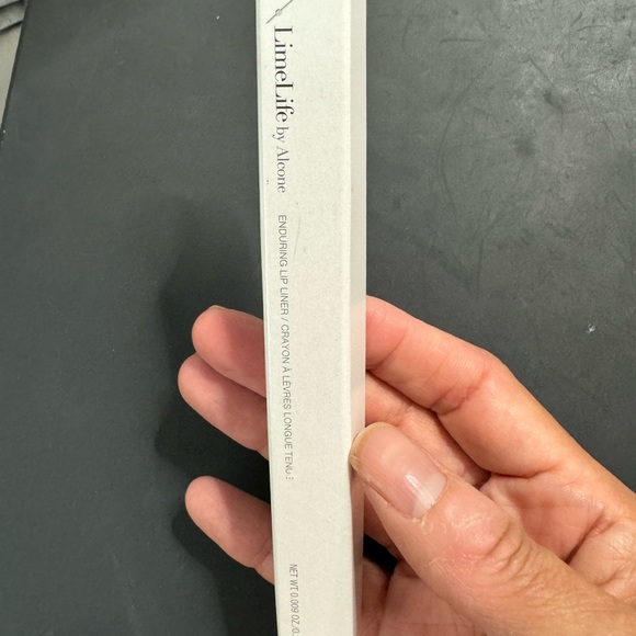 Limelife by Alcone Enduring Lip Liner Honey NEW - Picture 4 of 4